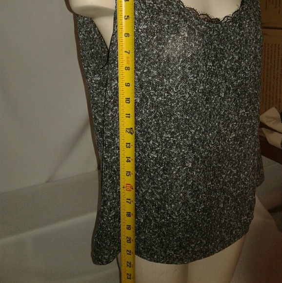 ESCADA Women's Sleeveless Shirt Top Size 42 US 12 - Picture 5 of 6